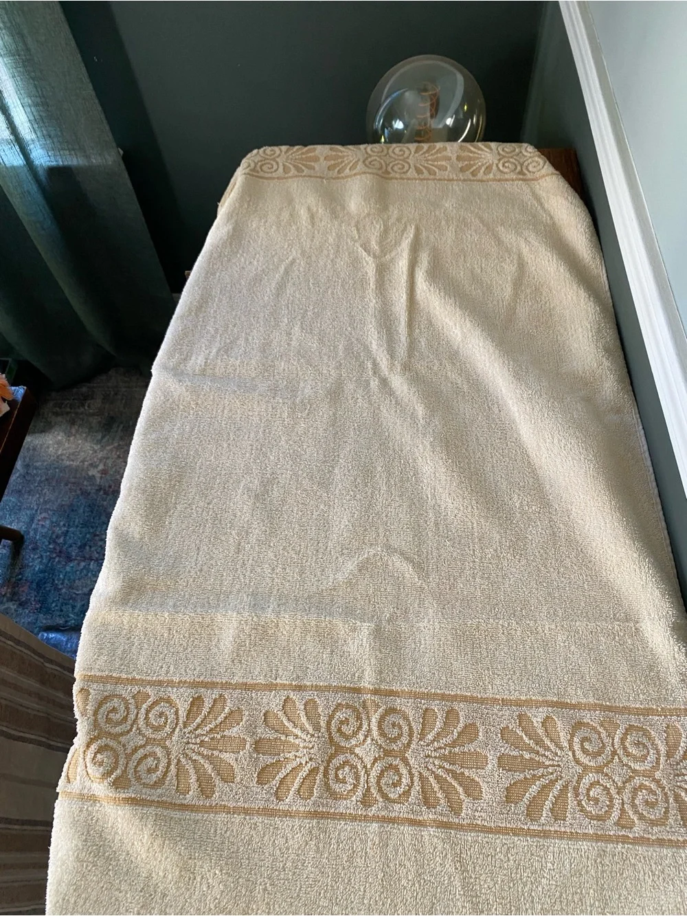 Vintage Cannon Monticello Sculpted Fringed Bath Towel Beige Tan